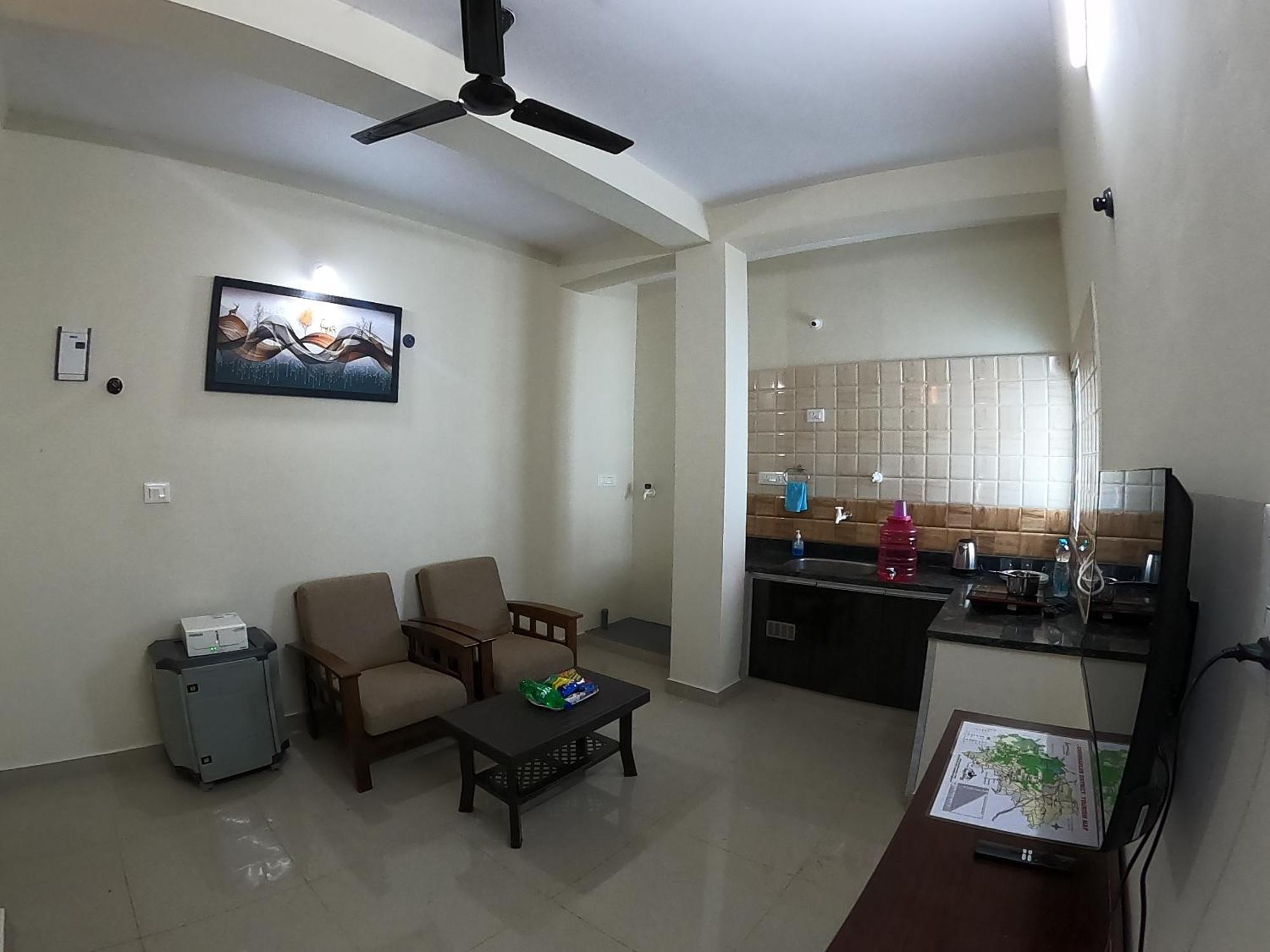 Happy Holiday Inn Service Apartment Chikmagalur Exterior photo
